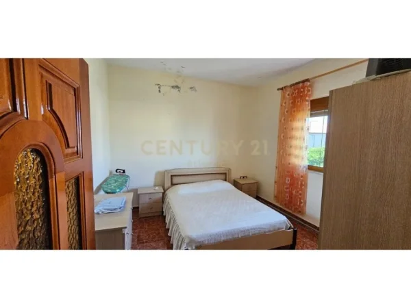 Durres, shitet shtepi 2+1 Kati 1, 92 m² 110.000 € (Arapaj, Durrës)