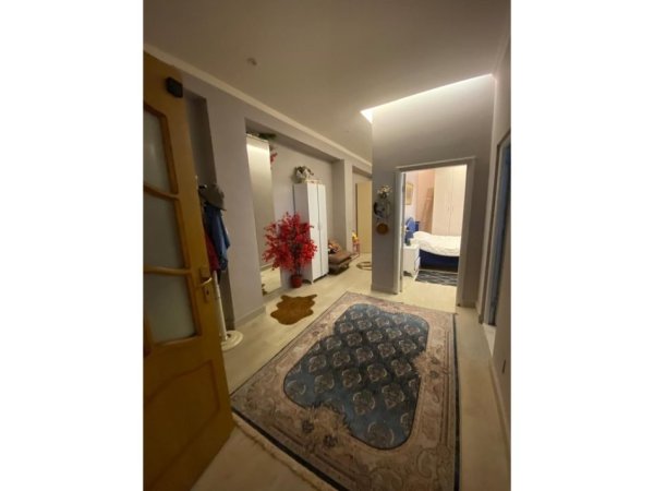 Tirane, shitet shtepi 2+1 Kati 0, 183 m² 200.000 € (Shkolla Vasil Shanto)