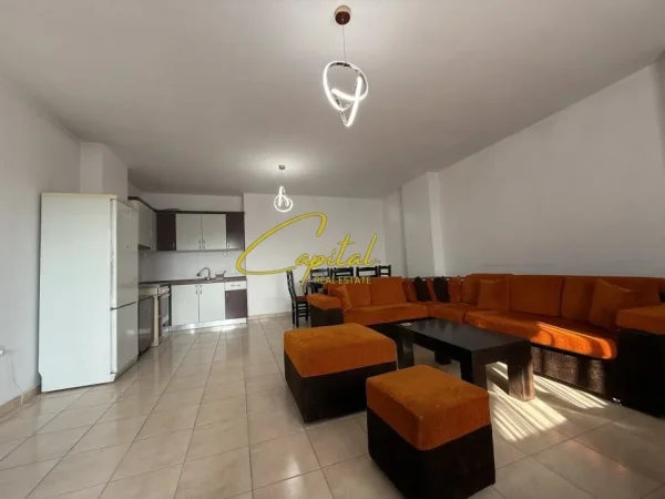 Tirane, jepet me qera apartament 1+1 Kati 9, 75 m² 400 € (YZBERISHT)