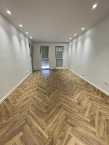 Tirane, shitet apartament 2+1 Kati 3, 97 m² 135.000 € (UNIVERS CITY)
