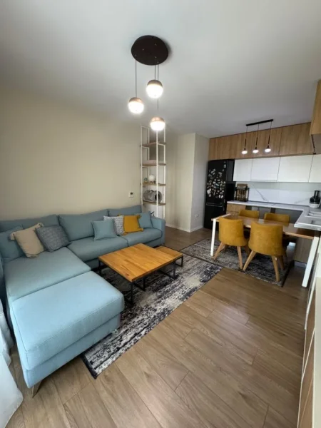 Tirane, shitet apartament 2+1+Ballkon Kati 3, 119 m² 375.000 € (Kompleksi Delijorgji)