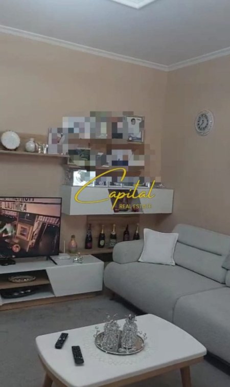 Tirane, shitet apartament 2+1 Kati 1, 82 m² 235.000 € (FRESKU)