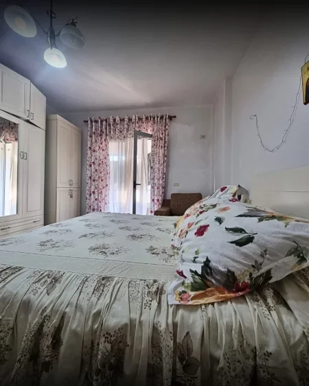 Tirane, jepet me qera apartament 1+1+Aneks+Ballkon Kati 3, 73 m² 550 € (Vasil Shanto)