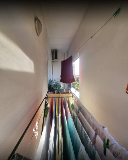 Tirane, jepet me qera apartament 1+1+Aneks+Ballkon Kati 3, 73 m² 550 € (Vasil Shanto)
