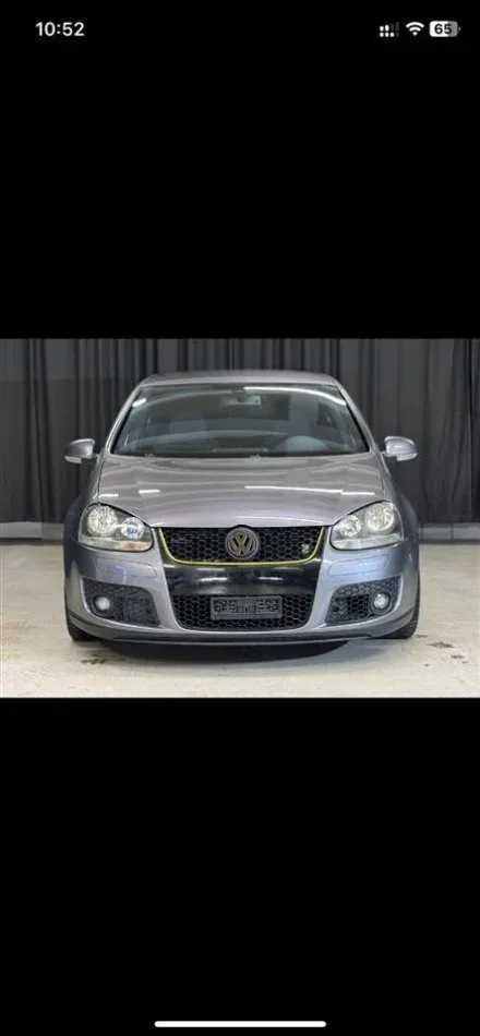 Tirane, shitet makine VW Volkswagen GTI Benzin, gri e erret automatik Klima 313.000 km 5.200 €