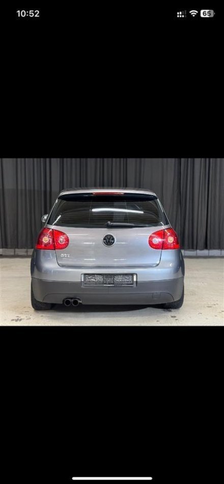 Tirane, shitet makine VW Volkswagen GTI Benzin, gri e erret automatik Klima 313.000 km 5.200 €
