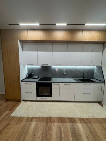 Tirane, jepet me qera apartament 1+1+Ballkon Kati 3, 78 m² 1.000 € (Kompleksi Delijorgji)