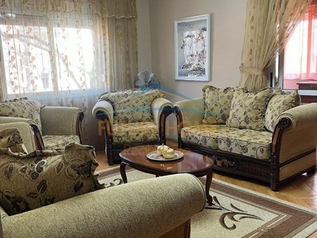 Tirane, shitet apartament 2+1+2+Aneks Kati 4, 94 m² 195.000 € (Myslym Shyri)