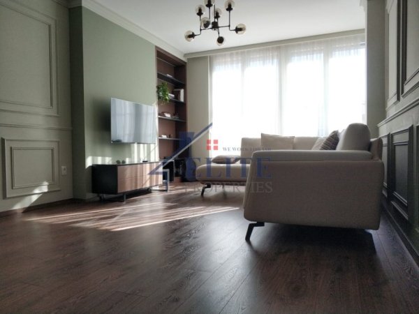Tirane, jepet me qera apartament 2+1+Ballkon Kati 2, 110 m² 1.100 € (Myslym Shyri)