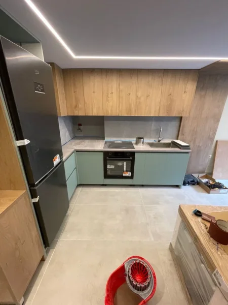 Tirane, shitet apartament 1+1+Ballkon Kati 1, 70 m² 95.000 € (Golden Park 3)