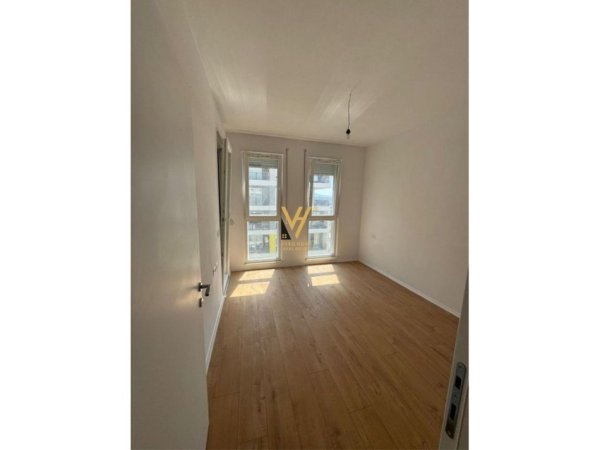 Tirane, shitet apartament 1+1+Aneks+Ballkon Kati 5, 52 m² 72.000 € (QTU , UNIVERS CITY)