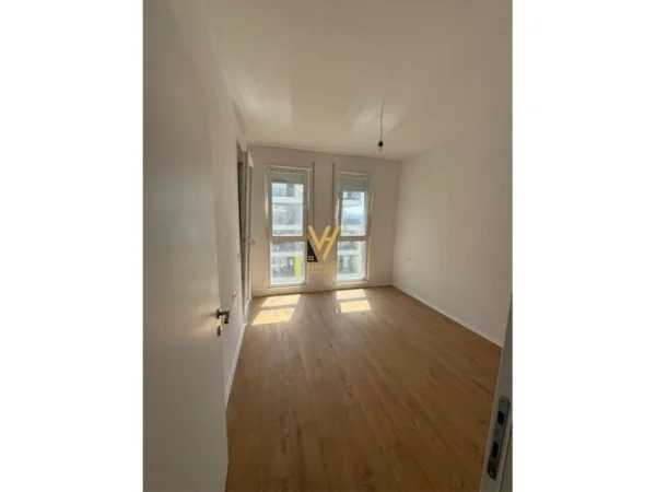 Tirane, shitet apartament 1+1+Aneks+Ballkon Kati 5, 52 m² 72.000 € (QTU , UNIVERS CITY)
