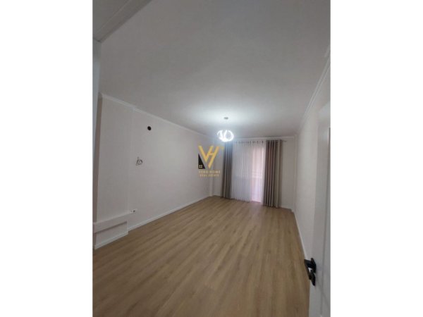 Tirane, shitet apartament 2+1+Aneks+Ballkon Kati 4, 66 m² 132.000 € (rruga e kavajes)