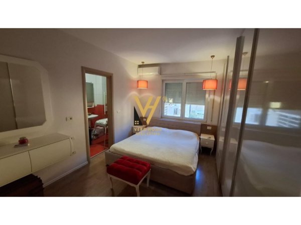 Tirane, jepet me qera apartament 2+1+Aneks+Ballkon Kati 2, 94 m² 600 € (ALI DEMI)