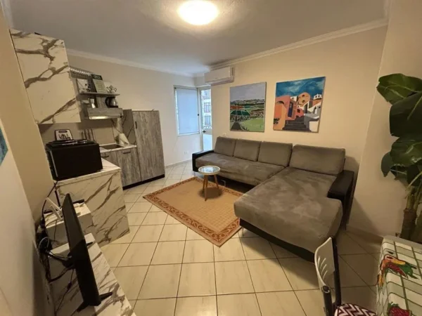 Durres, jepet me qera apartament 2+1 Kati 7, 80 m² 500 € 