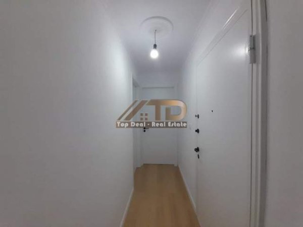 Tirane, shitet apartament 1+1+BLK Kati 4, 53 m² 92.000 Euro (Pazari i Ri)