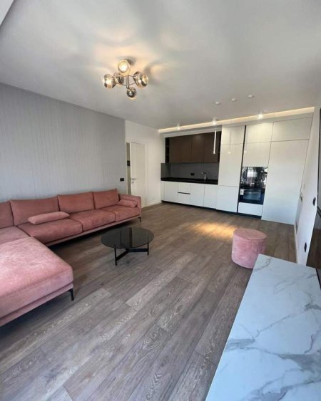 Tirane, jepet me qera apartament 1+1+BLK Kati 3, 70 m² 650 Euro (rruga elbasanit)