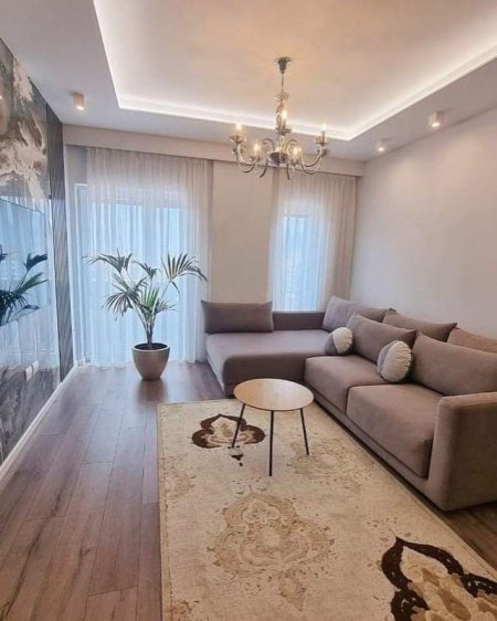 Tirane, jepet me qera apartament 2+1+BLK Kati 4, 85 m² 900 Euro (STACIONI TRENIT)