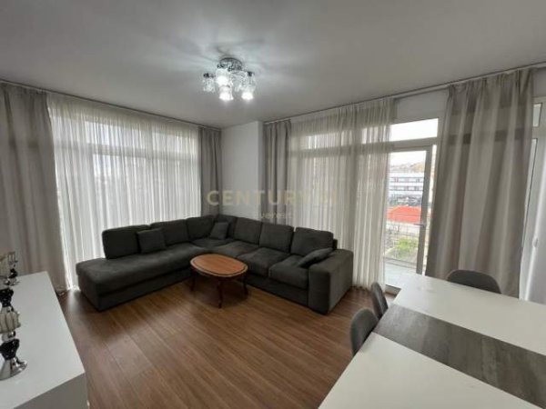 Tirane, jepet me qera apartament 2+1+A+BLK Kati 2, 120 m² 550 Euro (Rruga Gramoz Pashko)