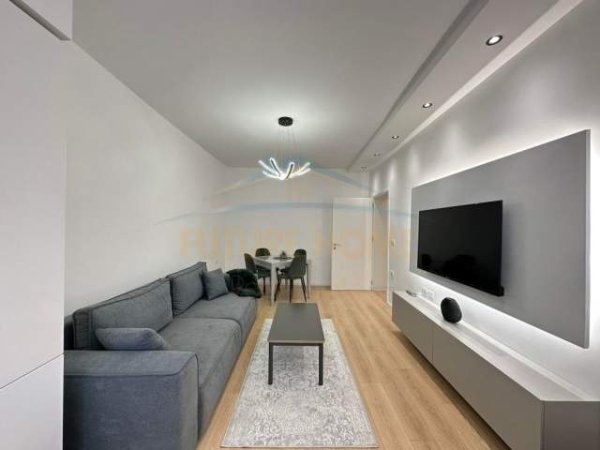 Tirane, shitet apartament 1+1 Kati 5, 68 m² 104.000 Euro (Myslym Shyri)