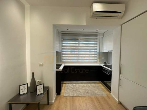 Tirane, shitet apartament 1+1 Kati 5, 68 m² 104.000 Euro (Myslym Shyri)