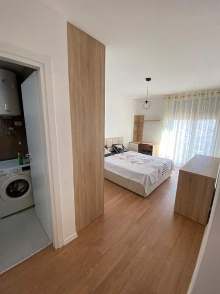 Tirane, jepet me qera apartament 2+1 Kati 7, 100 m² 500 Euro (Don Bosko)