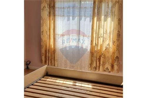 Tirane, jepet me qera apartament 2+1+A+BLK Kati 4, 90 m² 350 Euro (Qesarake)