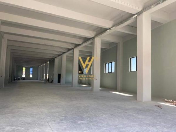 Tirane, shitet magazine Kati 0, 2.000 m² 1.600.000 Euro (vaqarr)