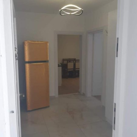 Tirane, shitet apartament 1+1 Kati 5, 57 m² 80.000 Euro (Rruga Bardhyl)
