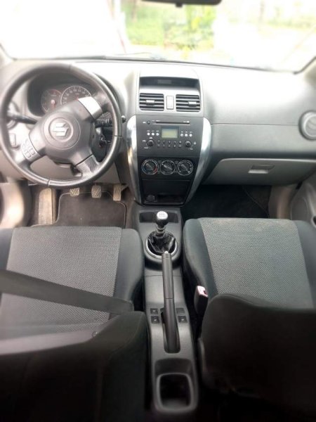 Tirane, shitet makine Suzuki Sx4 Viti 2008, 4.700 Euro