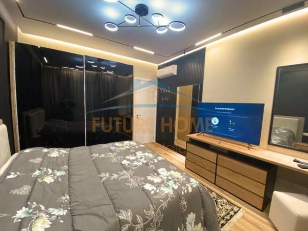Tirane, jepet me qera apartament 1+1 Kati 5, 70 m² 850 Euro (Rruga e Kavajes)