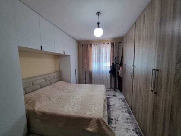 Tirane, shitet apartament 1+1+BLK Kati 2, 57 m² 65.000 Euro (Shkolla e Bashkuar)