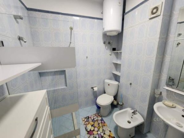 Tirane, jepet me qera apartament 2+1+BLK Kati 7, 500 Euro (Tek Garda ne Zonen e Ish-Bllokut)