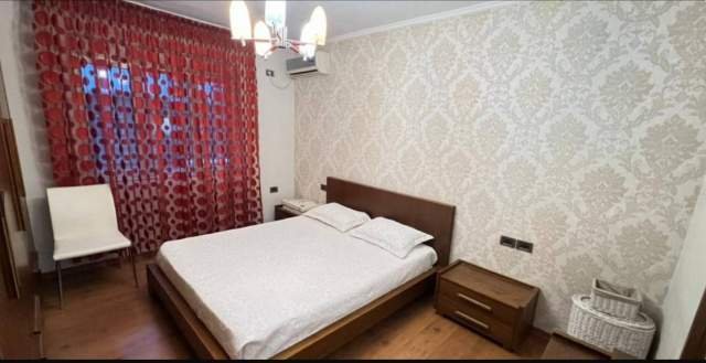 Tirane, jepet me qera apartament 2+1 Kati 5, 75 m² 500 Euro (50 metra mbi shkollen e Baletit)