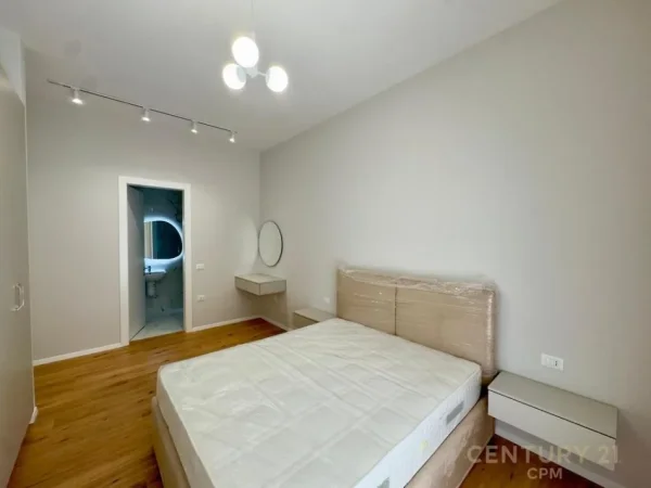 Tirane, jepet me qera apartament 2+1 Kati 5, 120 m² 1.300 € (Delijorgji)