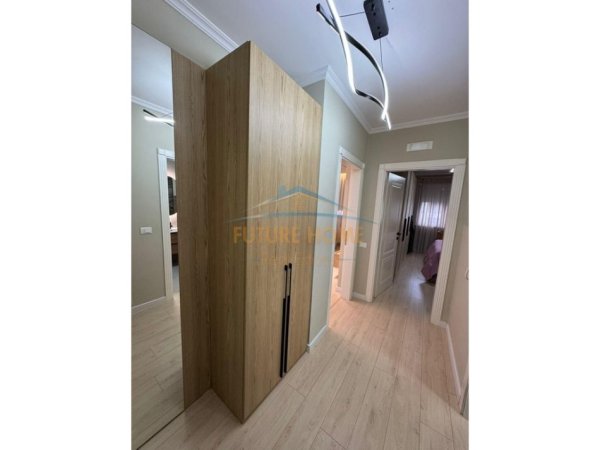 Tirane, shes apartament 1+1 Kati 1, 80 m² 186.000 € (Liqeni i Thatë, Tiranë)