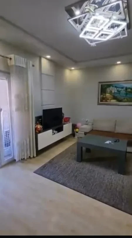 Tirane, shes apartament 2+1+Aneks+Ballkon Kati 2, 78 m² 139.000 € (Te 5 Maji Pas Amerikan 2)