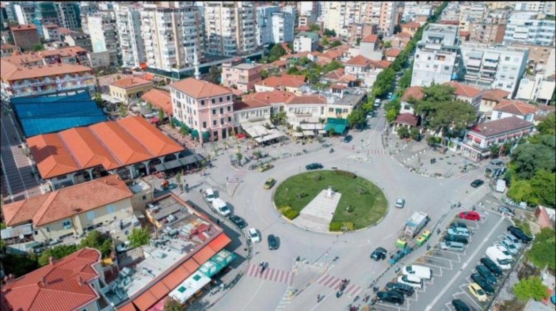 Tirane, shitet apartament 1+1 Kati 3, 64 m² 135.000 € 