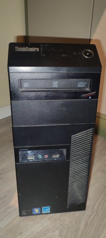 Tirane, shes Kompjuter+Monitor Philips, brother