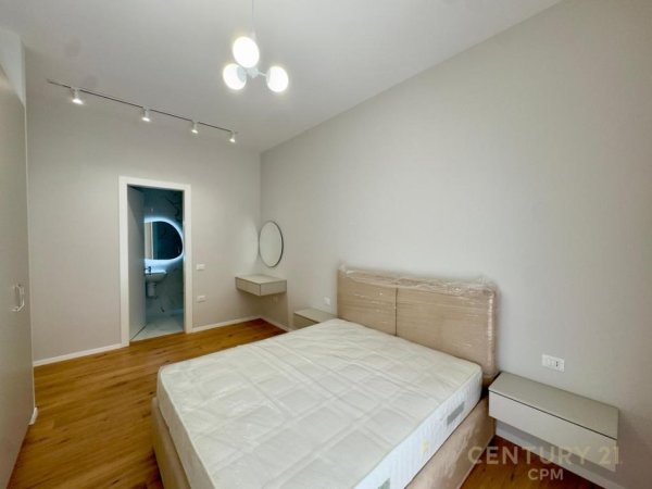 Tirane, jepet me qera apartament 2+1+Aneks+Ballkon Kati 5, 120 m² 1.300 € (KOMPLEKSI &quot;DELIJORGJI&quot;!)