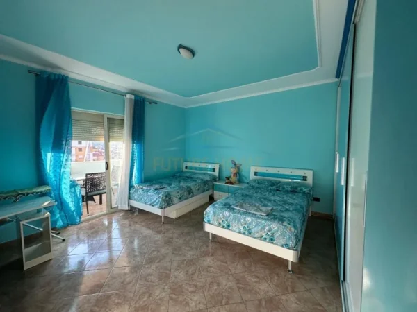 Elbasan, shitet apartament 2+1 Kati 5, 110.000 € 