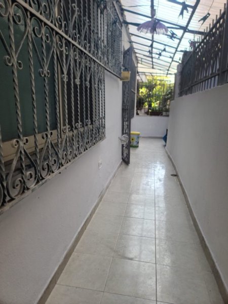 Tirane, jap me qera apartament 3+1+Ballkon Kati 1, 600 € 