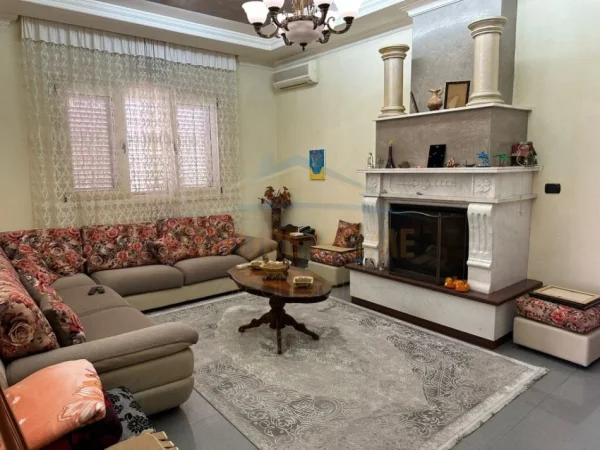 Shqiperi, shitet 3+1+Aneks+Ballkon Kati 1, 771 m² 260.000 € 