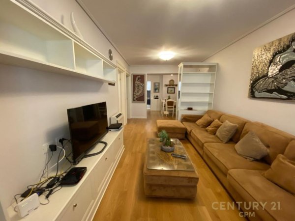Tirane, jap me qera apartament 2+1 Kati 2, 90 m² 800 € (21 Dhjetori)