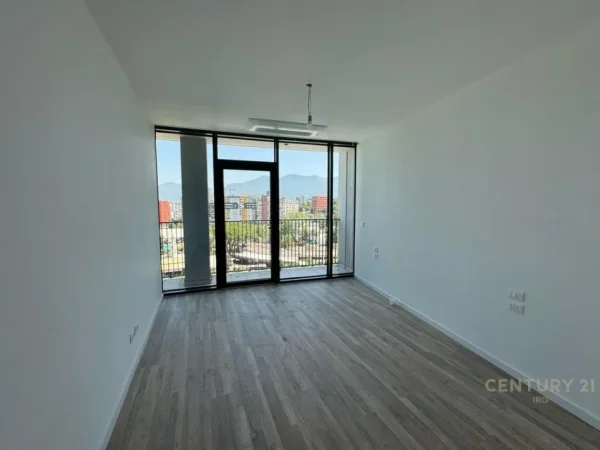 Tirane, jepet me qera zyre Kati 4, 122 m² 1.500 € (Lake View Residence)