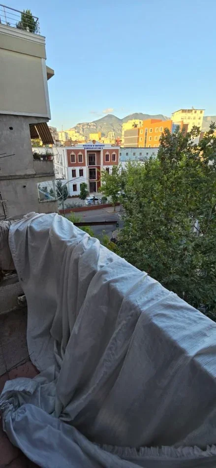 Tirane, shes apartament 2+1+Aneks+Ballkon Kati 4, 73 m² 155.000 € (Rr.Durresit|Rajoni nr.3)