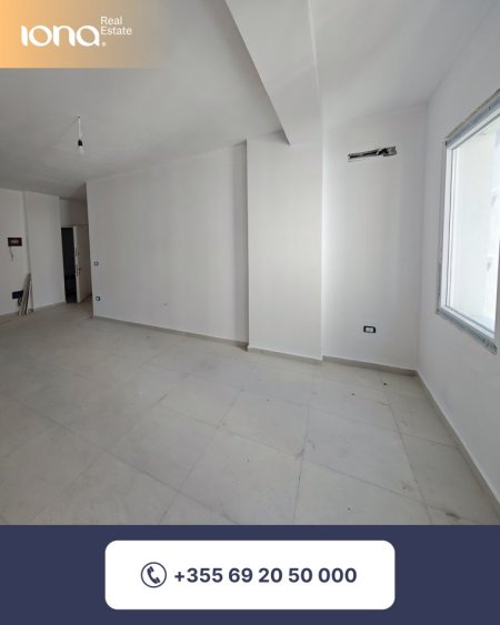 Golem, shitet apartament 2+1+Ballkon Kati 2, 81 m² 