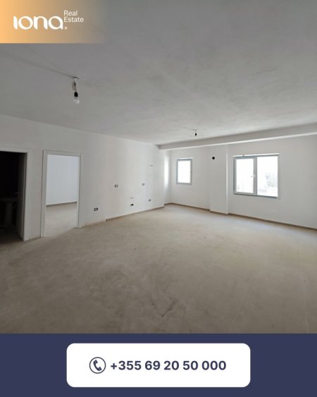 Golem, shitet apartament 1+1+Ballkon Kati 2, 71 m² 