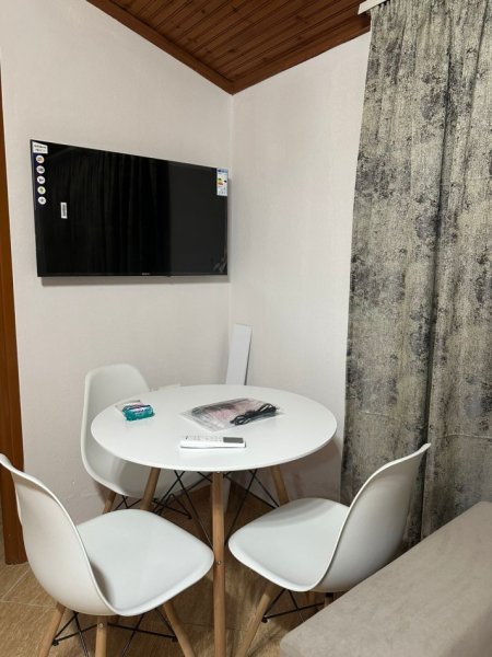 Tirane, jap me qera apartament 1+1 Kati 3, 70 m² 400 € 