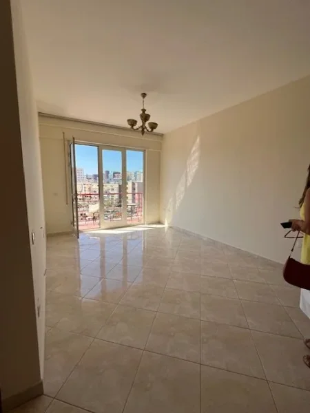 Tirane, jap me qera apartament 1+1+Ballkon Kati 8, 54 m² 400 € (Blloku Vision Plus, Kulla 5, Kati 8)